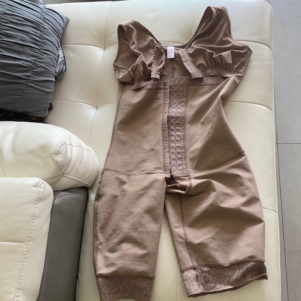 Bella body shaper faja NEW 2XL